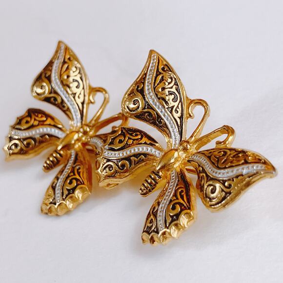 Mid Century Gold Tone Double Butterfly Brooch with Enamel Scrollwork Detail - Picture 3 of 8